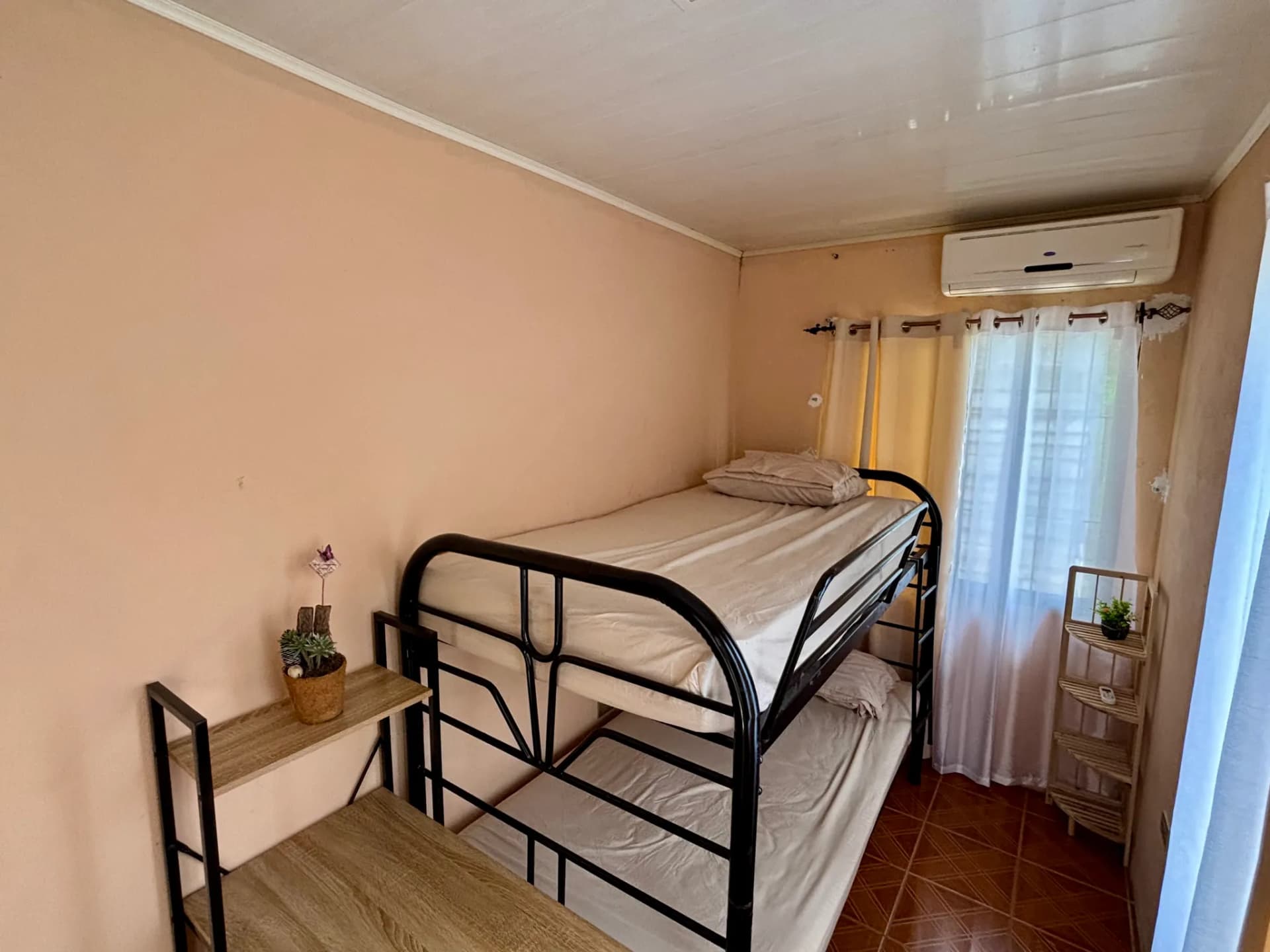 Habitación secundaria con camarote de dos individuales